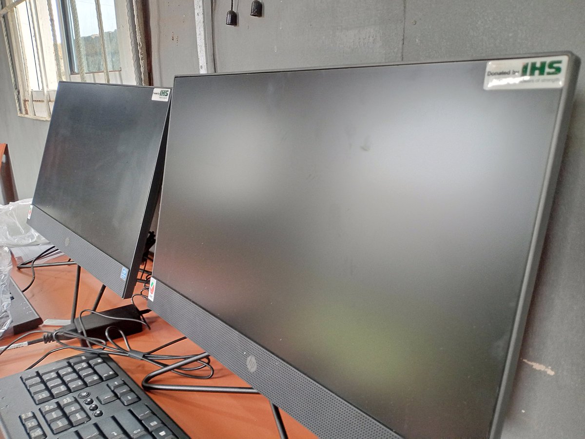MOrek STEM Network tweet media