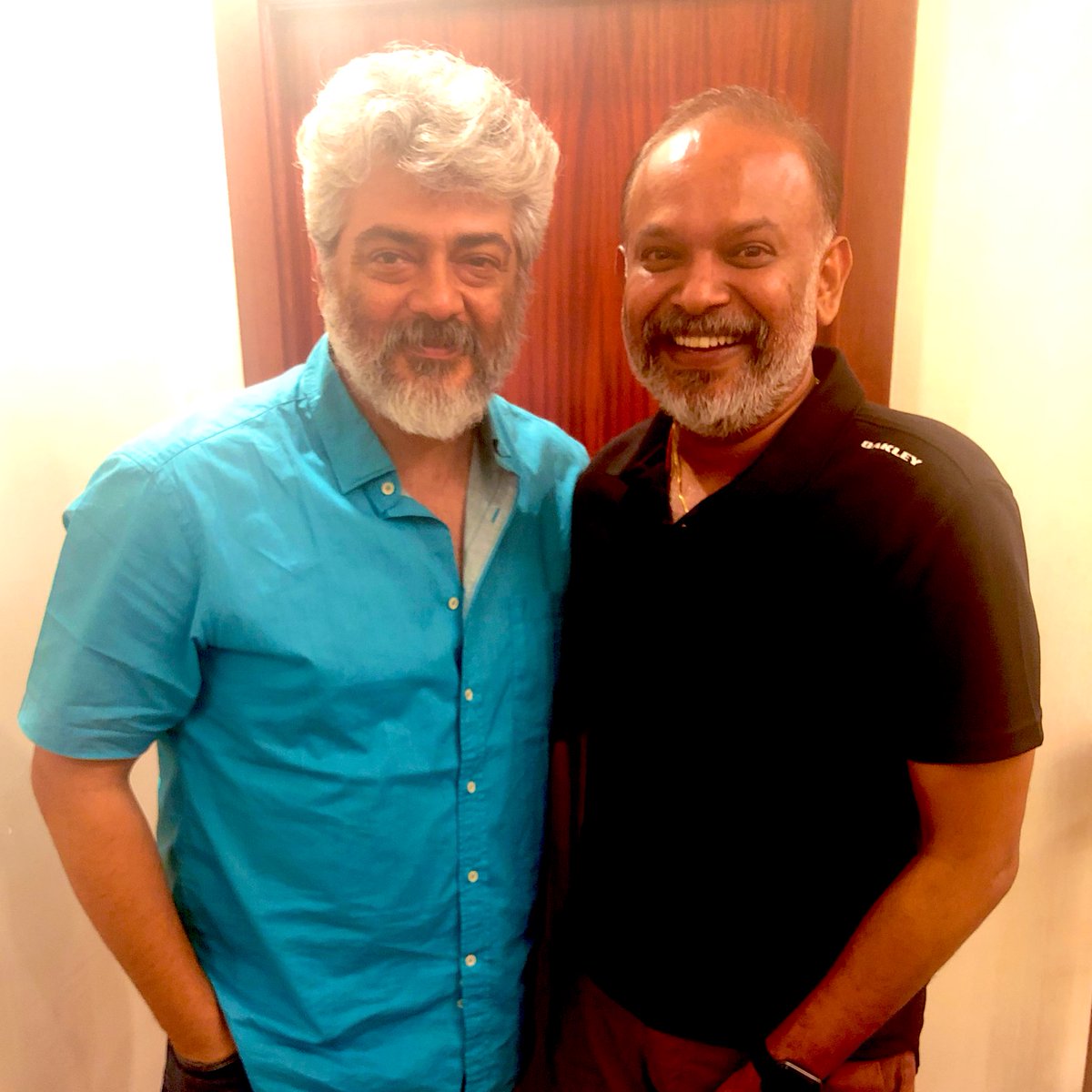 vp_offl's tweet photo. Happy #30YearsOfAJITHISM #30yearsofThala #ak #thala thanks for making me a small part in ur journey na!! Love u!! https://t.co/mZ2KDewb1P