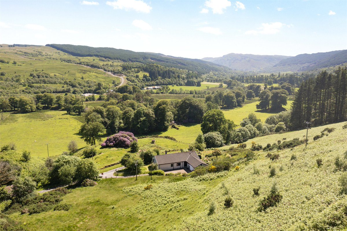 robbresidential's tweet photo. 🏡New Owners Wanted 🏡
Clacheranmor, Glendaruel, Colintraive, Offers Over £275,000
https://t.co/My1TvilNul
Contact our team today
☎️ 0141 225 3880
📩 sales@robbresidential.com
#RobbResidential #ScottishProperty #ForSaleinScotland #HomesinScotland #Colintraive #ArgyllandBute https://t.co/zY8w4onlIX
