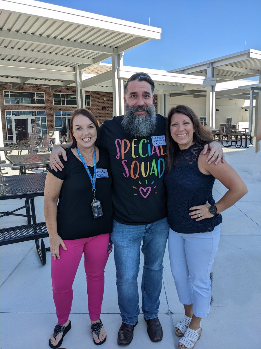 bexweso's tweet photo. How lucky are we to spend the day together preparing our Media Centers for a great school year 📚

OCPS Teacher of the Year finalists and THE 2020 OCPS Teacher of the Year😍
@RPaschall21 @DroneJennifer @KeenesCrossingE @WestCreek_OCPS
@Westpointe_OCPS 
#OCPSReads https://t.co/zGSOiMi74r