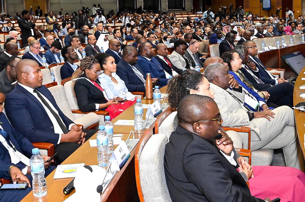 TZWaziriMkuu's tweet photo. WAZIRI MKUU Kassim Majaliwa amesema kuwa Serikali ya awamu ya sita inayoongozwa na Mheshimiwa Rais Samia Suluhu Hassan itaendelea kusimamia kikamilifu sekta ya nishati nchini ili kuondoa changamoto mbalimbali zitokanazo na sekta hiyo.

https://t.co/LO3KL92OPY https://t.co/UkVmmXglL4