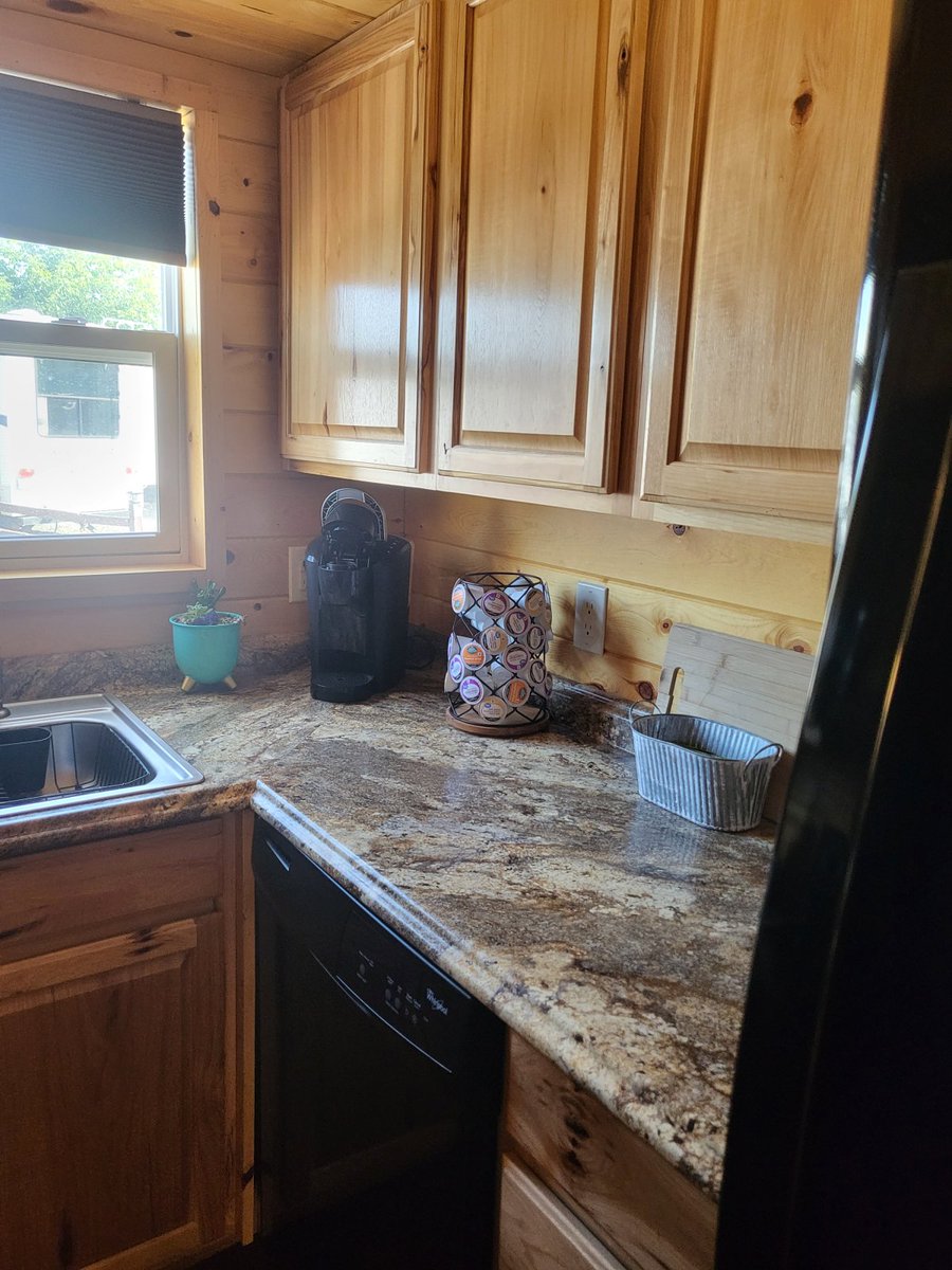 JunctionWestRV's tweet photo. Tiny House https://t.co/d52gLg51Zk