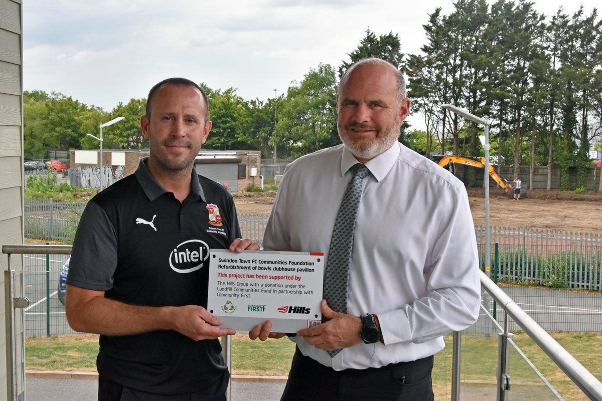 STFCfoundation's tweet photo. ANOTHER EXPRESSION OF GRATITUDE to @CrapperAndSons and @HillsGroup for awarding us with a substantial grant towards our new Indoor Facility through the Landfill Communities Fund and @CommFirstWilts.

Read the full story here:
https://t.co/PeA2XBFruT

🔴⚪️⚽️ #ProudToBeSwindon https://t.co/PNaBm2vRF0