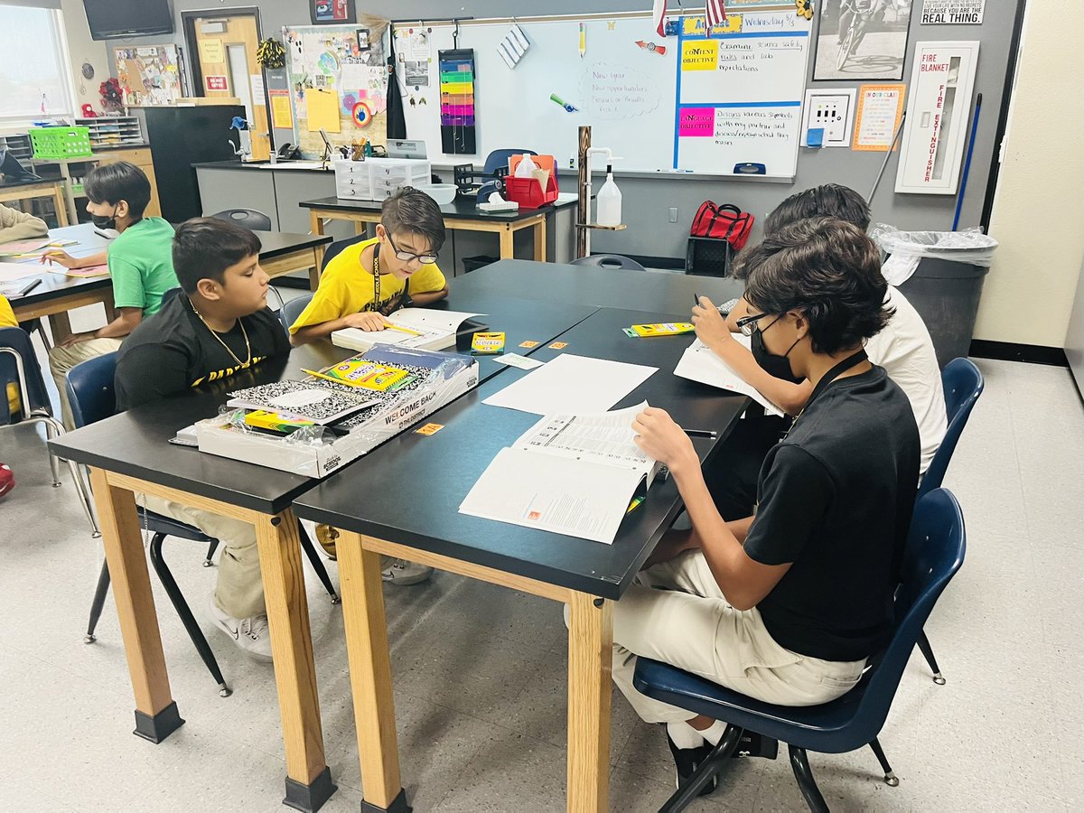 BrendaChR1's tweet image. ISNs, Structured Accountable Talks, and so much more are happening @ParklandMS #rituals #routines #partnerA #partnerB @reynahustles