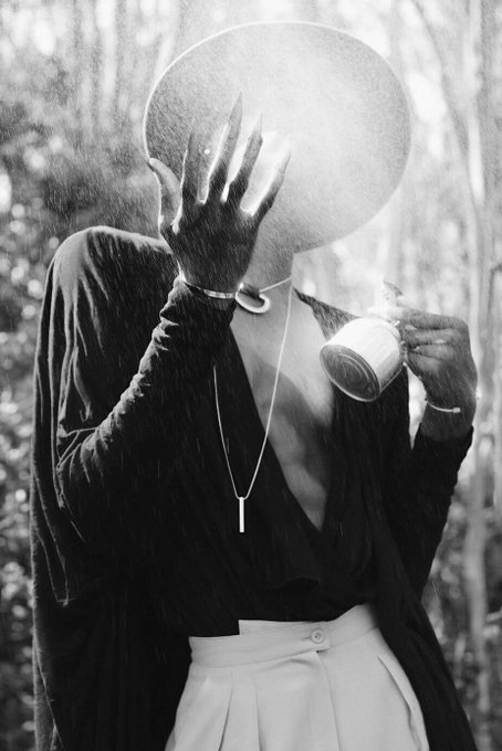 -The Coven Boys-

Gay | Bottom | MDNI | Eng | Lewd AF
Multi-Muse Account of Thicc Black Boys
Witch Themed but AU-Flexible
Admin: 20 yo
#gayrp #lewdrp #sexrp #blackrp #nsfwrp