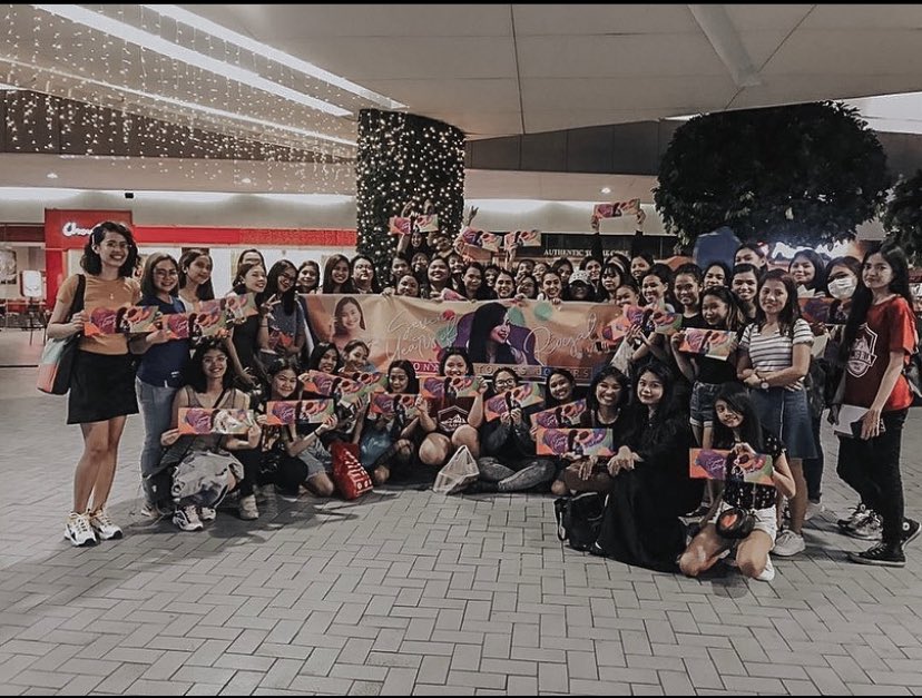 Jonaxxthebest's tweet photo. Jonaxx Stories Lovers, est. 2013.

#EterNINEtyWithJSLs https://t.co/PLWf8BVr2O