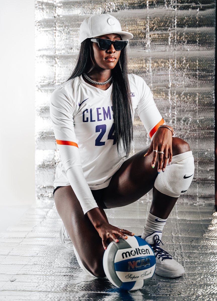 ClemsonVB's tweet photo. Bringing all the personality to the 2022 season 🫶
#OwnToday https://t.co/M1Do7k01GO