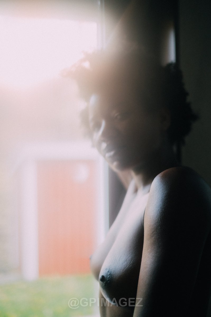 gpimagez's tweet photo. Mornings with Donna.
#bodypositive #nudemodel #nudeart #Stockholm 
⭐️ Link in bio for the full set! ⭐️ https://t.co/eNh8HVZ0ft