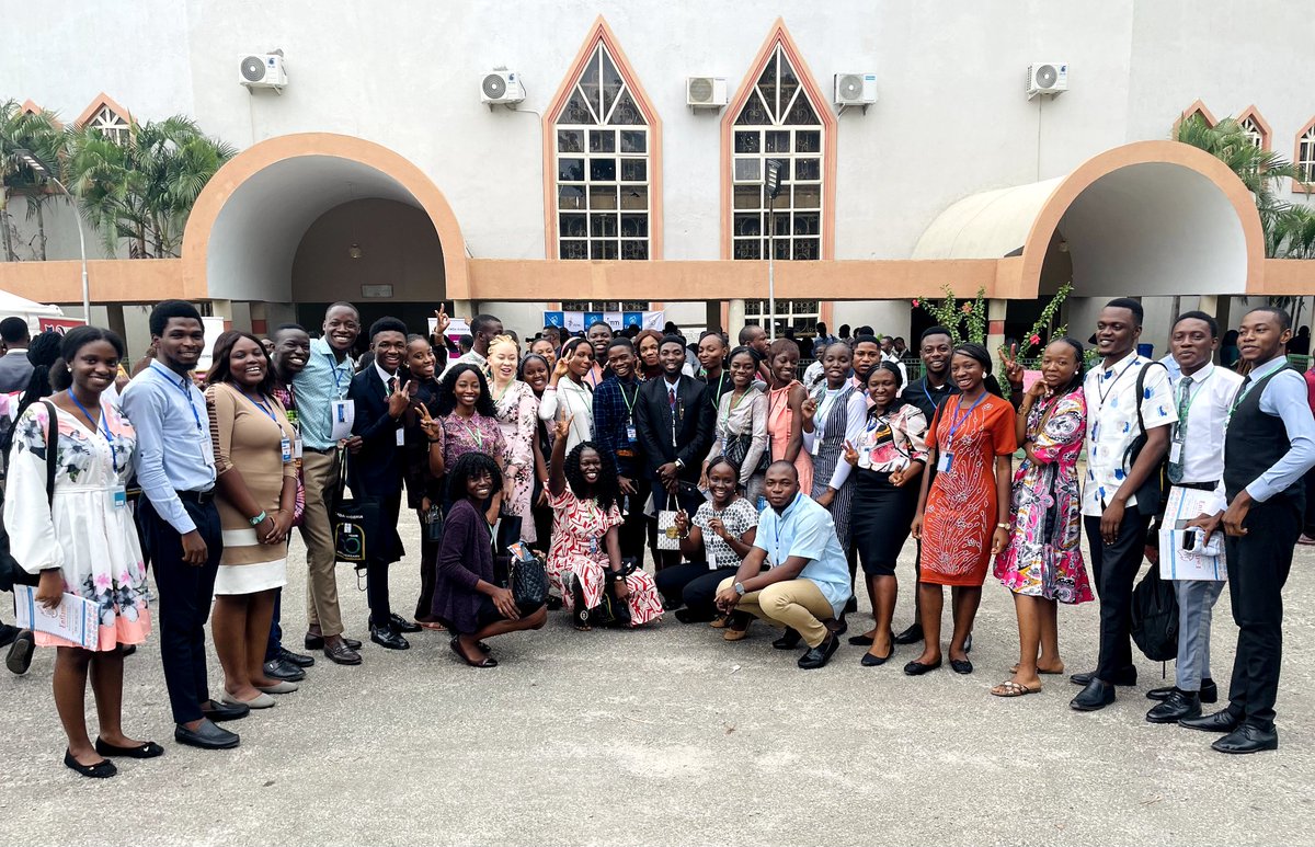 Mercy__Lawal's tweet photo. July ended on a really amazing note for me and I've been trying to gather my thoughts 🥺😁. JNC was everything I prayed and hoped for, and then some more! God bless CMDA♥️
My part I will play, this mission to accomplish 🖐️
#Enflame #5JNC #CMDA https://t.co/a1DAagOH8Z