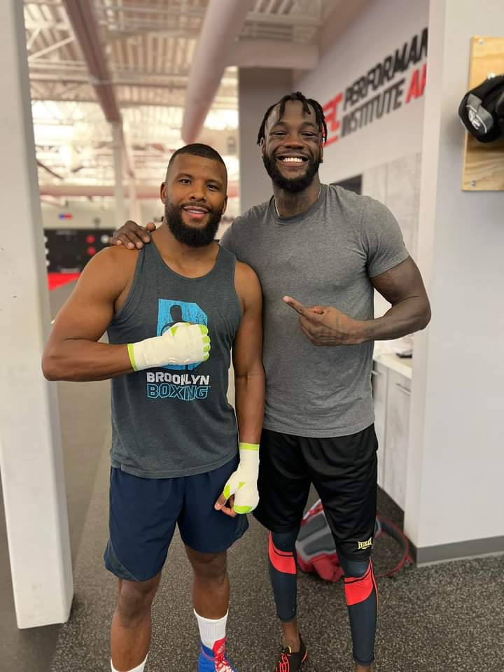 boxeattitude's tweet photo. Cell bientôt de retour ? #DeontayWilder #TeamCell https://t.co/DmVu1hDnuF