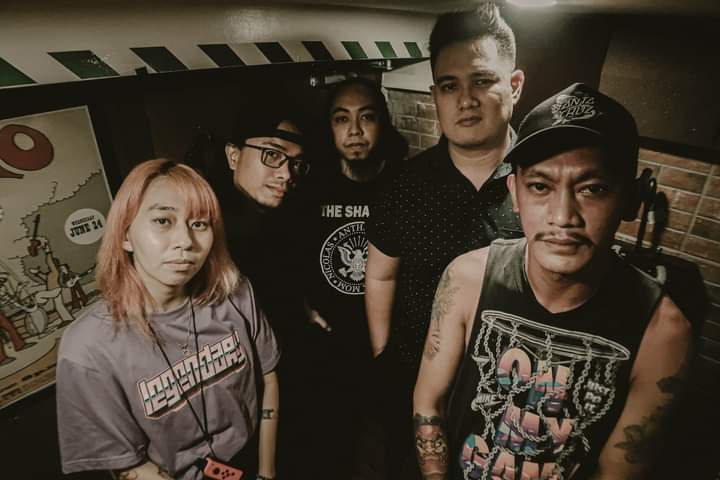 fionaPHL's tweet photo. New song comin' up! 
Save the date: 08.05.22
🔥🔥🔥

#Fiona #fionagoodbye
#thisiswhereimakemusic

📸 Jason Pineda https://t.co/PuetjXlh2R