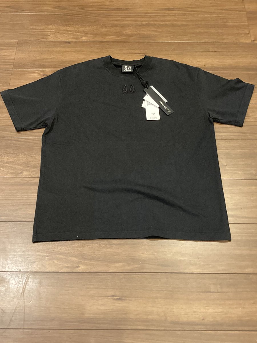 thefatheroftwo's tweet photo. デート楽しかったー！セールしてたんで良いTシャツも買えた！腰に良さげな物も買えたし、キャップも届いてた！嫁が試着してる時に『めっちゃ似合ってる…』と他のお客さんからコソッと言われると嬉しくなる☺️そりゃ買ってまうよね☺️明日からまた頑張ろ！
#44LABELGROUP
#StyleBXPro
#511TACTICAL https://t.co/JdejYBXgp1