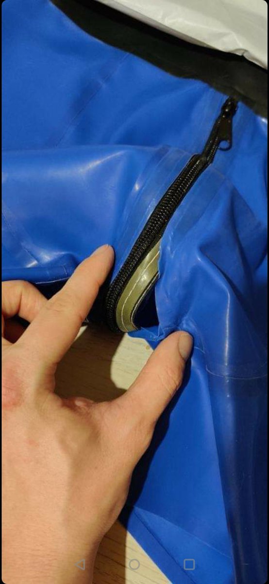 Ferdek_'s tweet photo. I ordered few months ago this short rubber pants, but came broken... So yesterday decided to make a mini chaps with them cos couldnt throw them.(at least they returned back the money :3) what do you think?🤔
#cheapqueen #recycle #chastityrubber #lockedfag #cagedsub #rubbersub https://t.co/SjbF6DYyXN