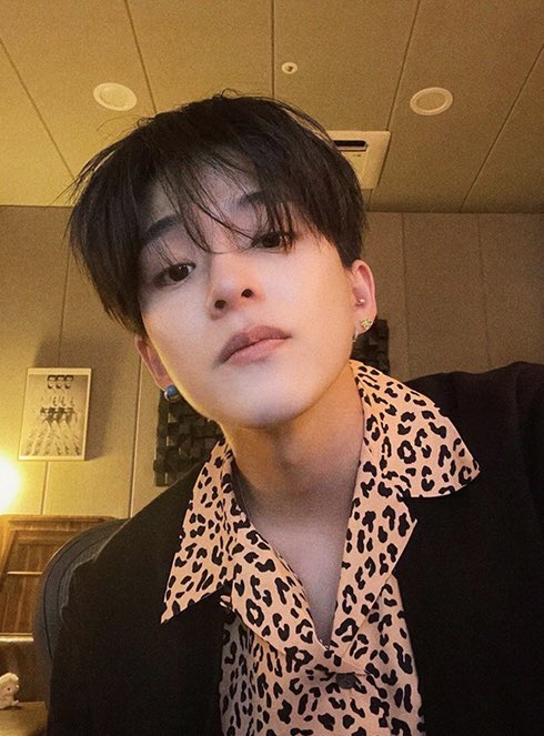 เเจก 60 บาท 1 คนค่ะ เนื่องจาก อ๊ากกกกกกกกกกกกก!! พี่อาเธอร์หล่อต๊าชชชชชใจมั๊กก!! จะเป็นลม รีไว้ได้เลยนะคะ เดี๋ยวเรามาสุ่มตอนฟื้นจากเป็นลม 22:00 วันนี้ค่ะ😭 #ASAHI