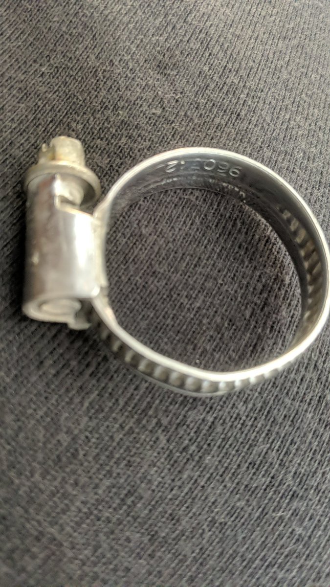 NBanze's tweet photo. Needed a ring. https://t.co/E7cpyq9Bc7