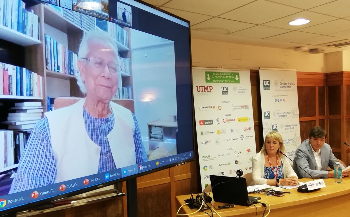 “Necesitamos crear una nueva civilización que se guíe por valores humanos y no por la maximización de beneficios”, palabras de Muhammad Yunus en el curso de verano "El camino hacia la economía de impacto: inversión y medición" #yunusUIMP2022 
bit.ly/3zNNmeD