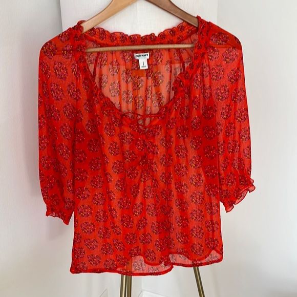 mrsascott98's tweet photo. So good I had to share! Check out all the items I'm loving on @Poshmarkapp #poshmark #fashion #style #shopmycloset #oldnavy #showmeyourmumu: https://t.co/KawOZIYDwV https://t.co/llUxYuIaLC