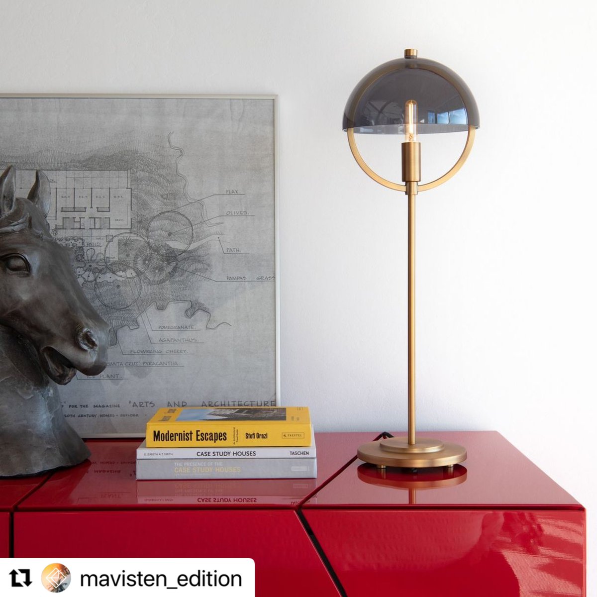RobertAbbeyInc's tweet photo. The Copernica collection designed by @mavisten_edition was inspired by galaxies and their never-ending revolutions. We love the beautiful sense of balance and delicate warmth Copernica brings to a space! 📸@angiesilvy #ShiningBrighter #FineLighting #RobertAbbeyInc https://t.co/uFo5Sg6uNx