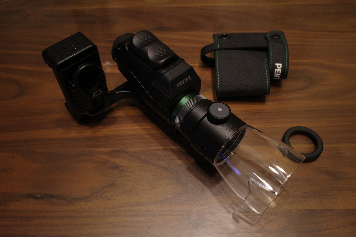 fujimotommr's tweet photo. MNG😆
VM 6×21 WP COMPLETE KIT😄
3枚目 スマホで撮影 (マクロスタンドV-MS1 & スマートフォンアダプターV-SA1使用)
4枚目 スマホで撮影 (スマートフォンアダプターV-SA1使用)
#pentax #vm6×21 #単眼鏡 #vsa1 #vms1 https://t.co/HTYdY8MTGV