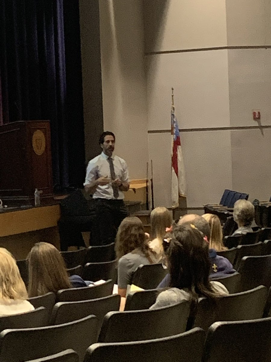 TPSRichLibrary's tweet photo. Love hearing from the fantastic @gcouros this morningβdid you know he used to hate reading? Good thing libraries are more than reading! π§©π¨πΎ
#trinityprep #libraries #games #puzzles #community https://t.co/OjLZxAL4WW