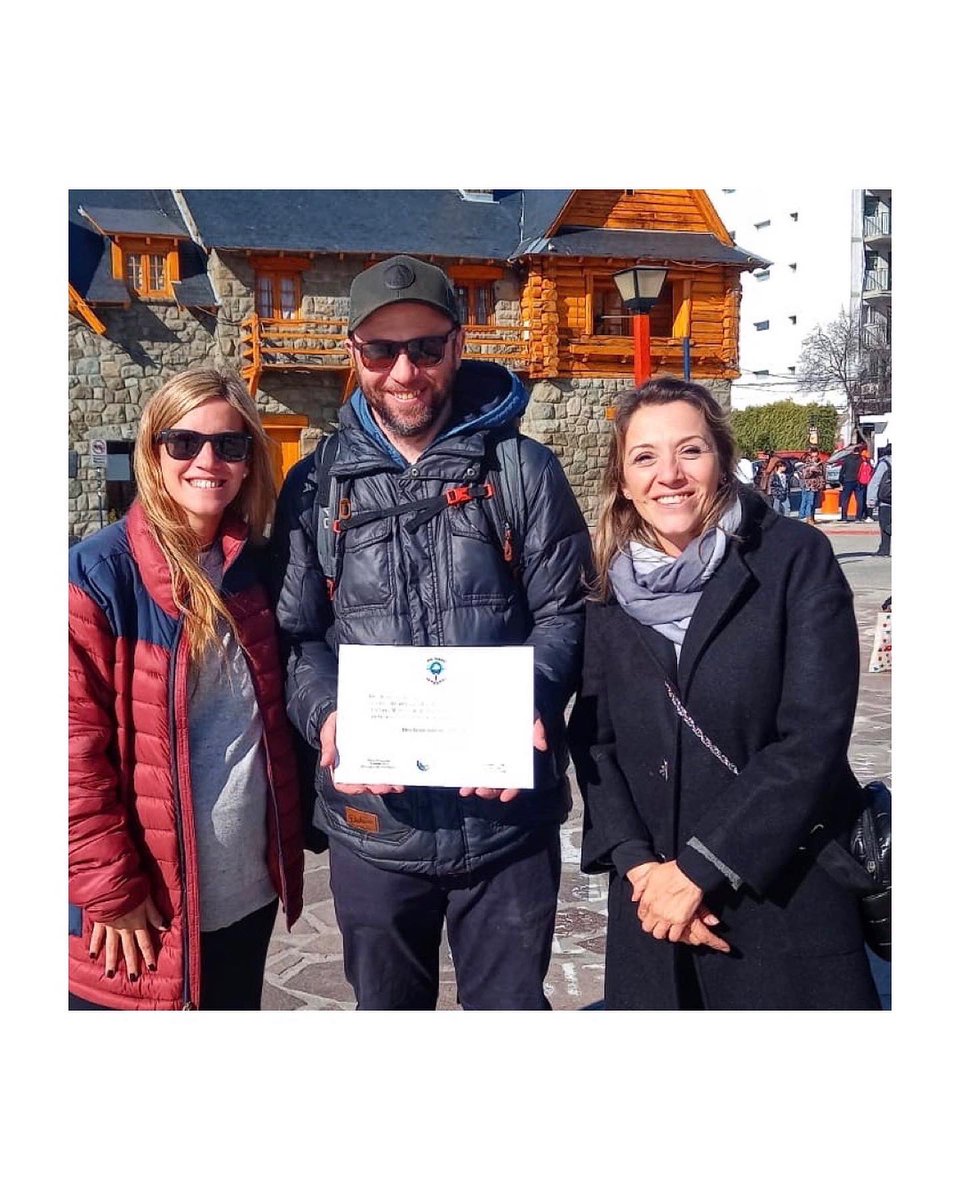 Ayer por la tarde hicimos entrega del diploma de declaración de interés social, turístico y cultural la película Patagonia Sincera, dirigida y producida por los barilochenses Grego Campi y Martín Campi

¡Felicitaciones por su gran trabajo! 

<a href="/bqpfilms/">BQP</a>
@patagoniasincera
