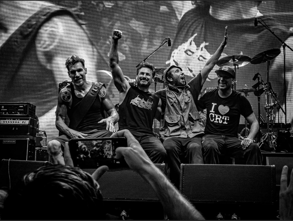 Tom Morello tweet media
