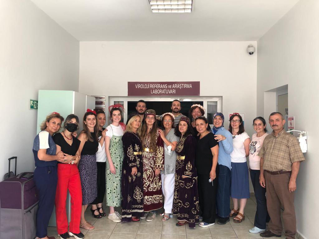 Fantastic week spent at Ulusal Viroloji Referans Laboratuvarı testing our CCHF RDT on prospective CCHF clinical samples. Very excited for the next phase of development! Looking forward to visiting again in October! Teşekkürler!