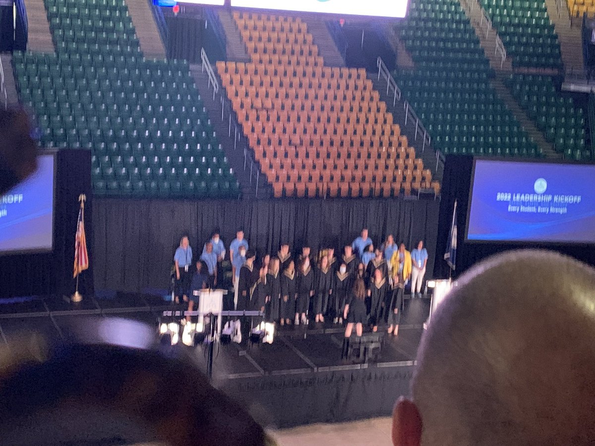 MsMEErtel's tweet image. Kicking off the year with the 2022-2023 school year with the Leadership Kickoff! @MountainViewHi2 @fcpsnews @FCPS_OSS #WeDoAtMountainView