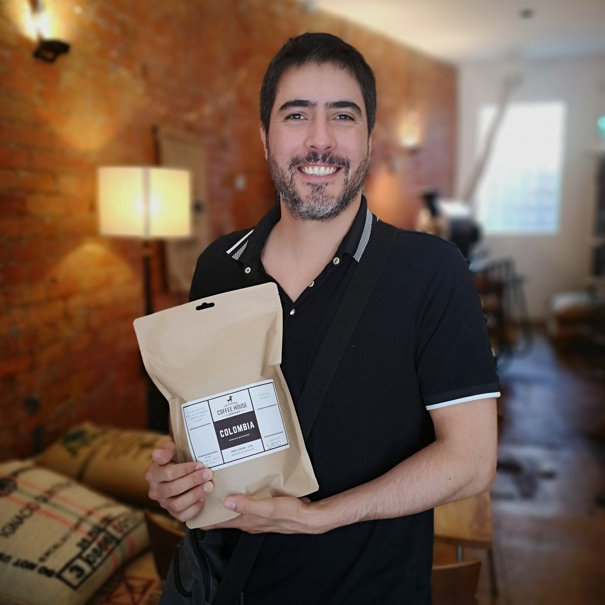 leicestercoffee's tweet photo. A happy Colombian, with his Colombian coffee! 
We love it when someone gets coffee from their beloved home country. 
#colombia
#singleorigin
#latinamerica
#tasteofhome
#flavoursoftheworld 
#specialtycoffee
#roastedinleicester
#beanstomakeyoubounceoutofbed https://t.co/AhfnDVtx0R