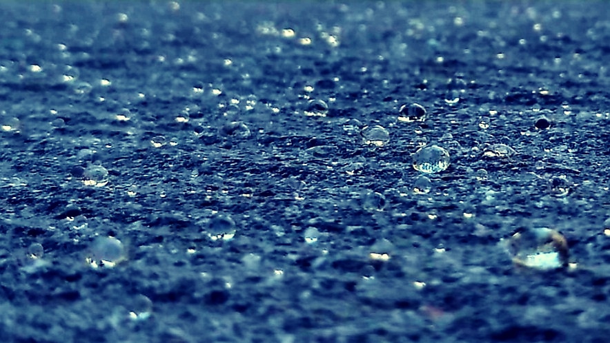 CarinaCrucho's tweet photo. A self-cleaning (I hope), waterproof๐งsuperhydrophobic silica coating surface. ๐ฉ๐ปโ๐ฌ This silica has hydrophobic groups (alkyl or polydimethylsiloxane chains) chemically bonded to the surface.๐งช #chemistryathome #sciencefromhome #womeninscience #womeninstem #stem #RealTimeChem https://t.co/ggjRygVxnF