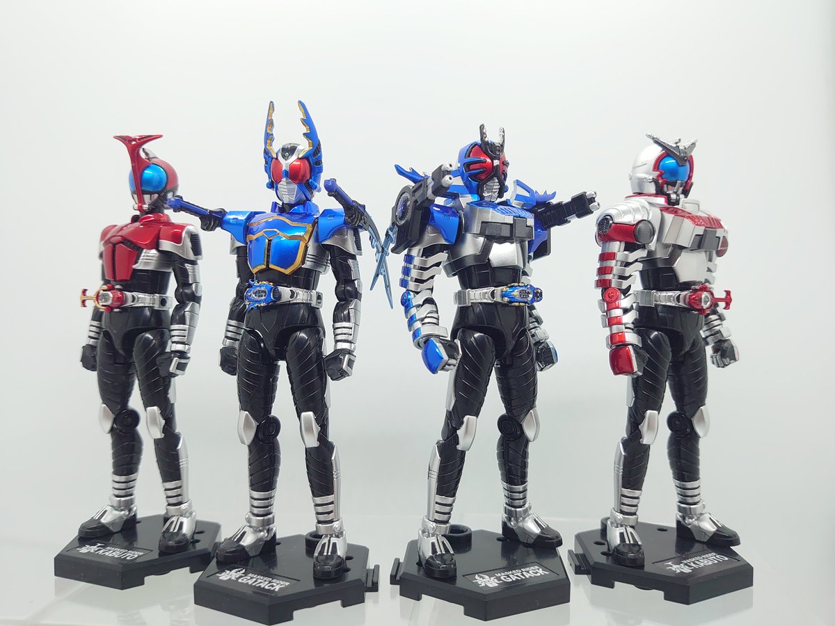 やっと2体（4体）完了 #SODOクロニクル #装動 #仮面ライダーカブト