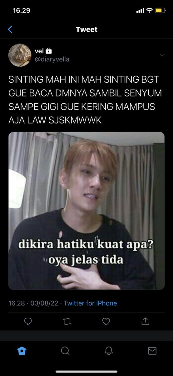 eve tweet media