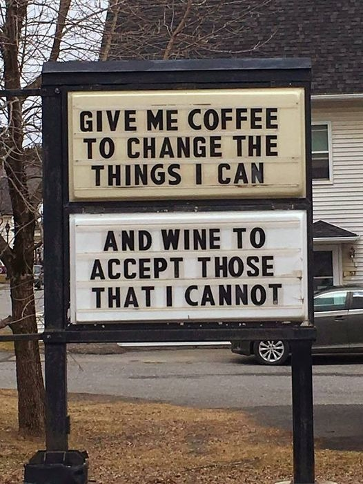rodoreich's tweet photo. Este cartel es el arco narrativo de cada uno de mis días. Un comienzo pleno de esperanzas; y un final inundado de Malbec. https://t.co/Nccgu6usER