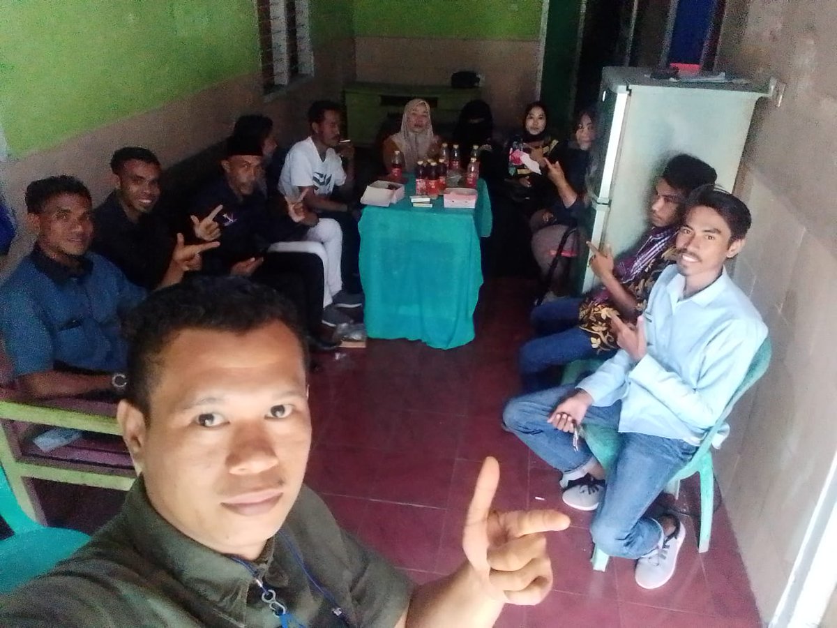 BoncesLmnd's tweet photo. LolosKPU Menang Pemilu https://t.co/JS6jU0aDiO