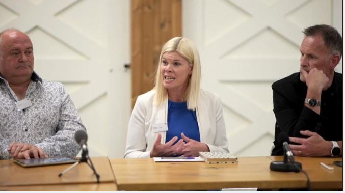 Watch the first part of a series of videos by <a href="/BBACerts/">British Board of Agrément</a> where <a href="/antony_brophy/">Antony Brophy</a> and other construction industry leaders give their opinion on Adoption of #Tech in #Construction. 

➡ youtube.com/watch?v=jDKWW_…

#construction #technology #uk #constructionindustry #BIM #constructionUK