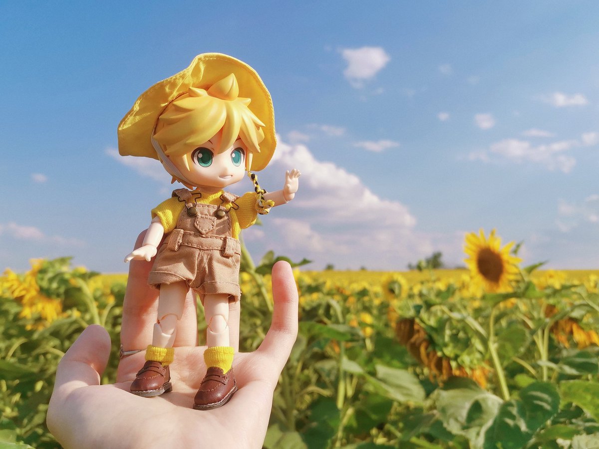 AkaruiK's tweet photo. #鏡音レン #ねんどろいど #obitsu

🌻🌻🌻 https://t.co/3nOjHFuUlr