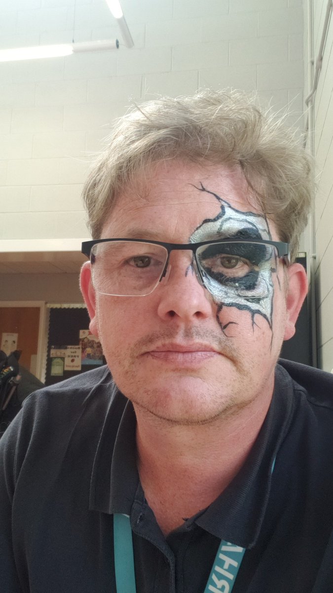 kjburrough's tweet photo. Just a normal day at work https://t.co/4lQHBt7UzF