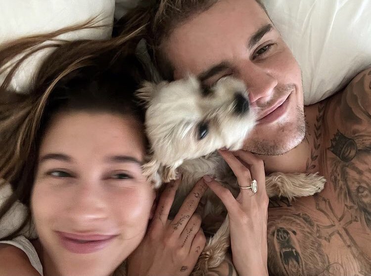 ibeliebersmx's tweet photo. 📲| Justin Bieber vía Instagram:
"BUENOS DÍAS DE LA FAMILIA BIEBER" https://t.co/roUwN65Wkf