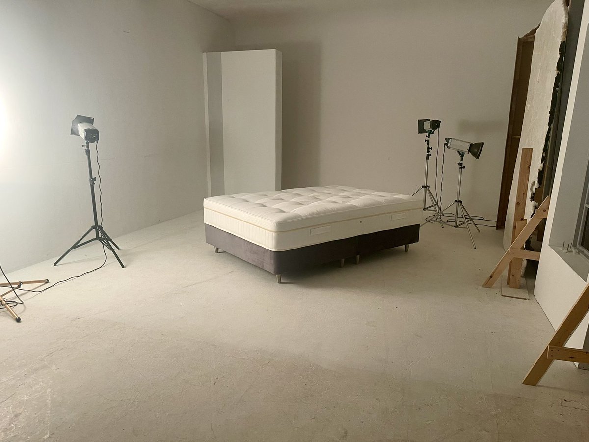 ShireBeds's tweet photo. Research l Concept l Design l Photography - the process of new product launch continues with our partners @PhotographyWrks #quality #beds #mattresses #divans #ottomans #headboards #photography #PhotographyIsArt https://t.co/ewIK8QYs84