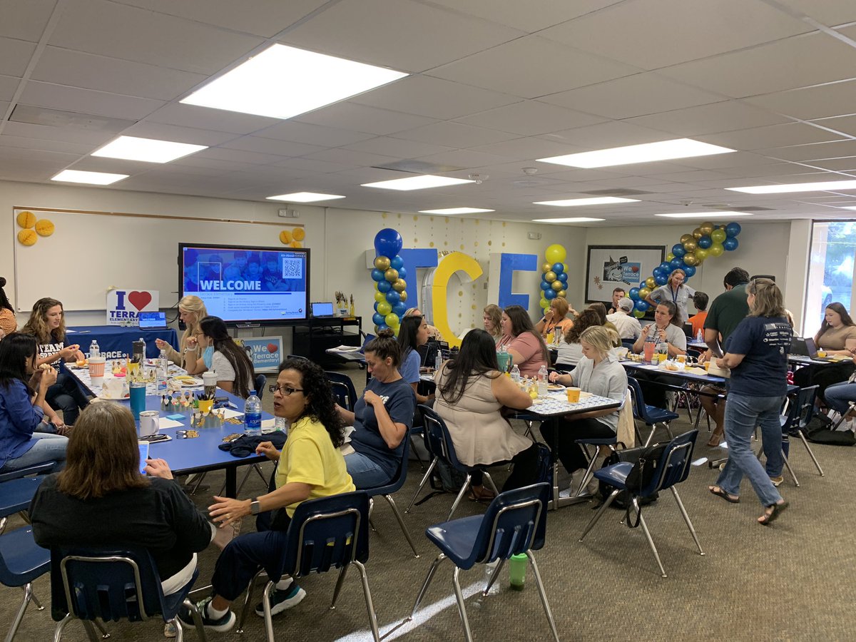 dolanreads's tweet photo. Wow! We are looking good at 50! We are excited to start the new school year and our 50th Anniversary of @TerraceElem! Check out this room of amazing educators! Thank you to all the school and PTA volunteers who made our updated MPR beautiful! @SBISD https://t.co/Gz2Dn0fnlG