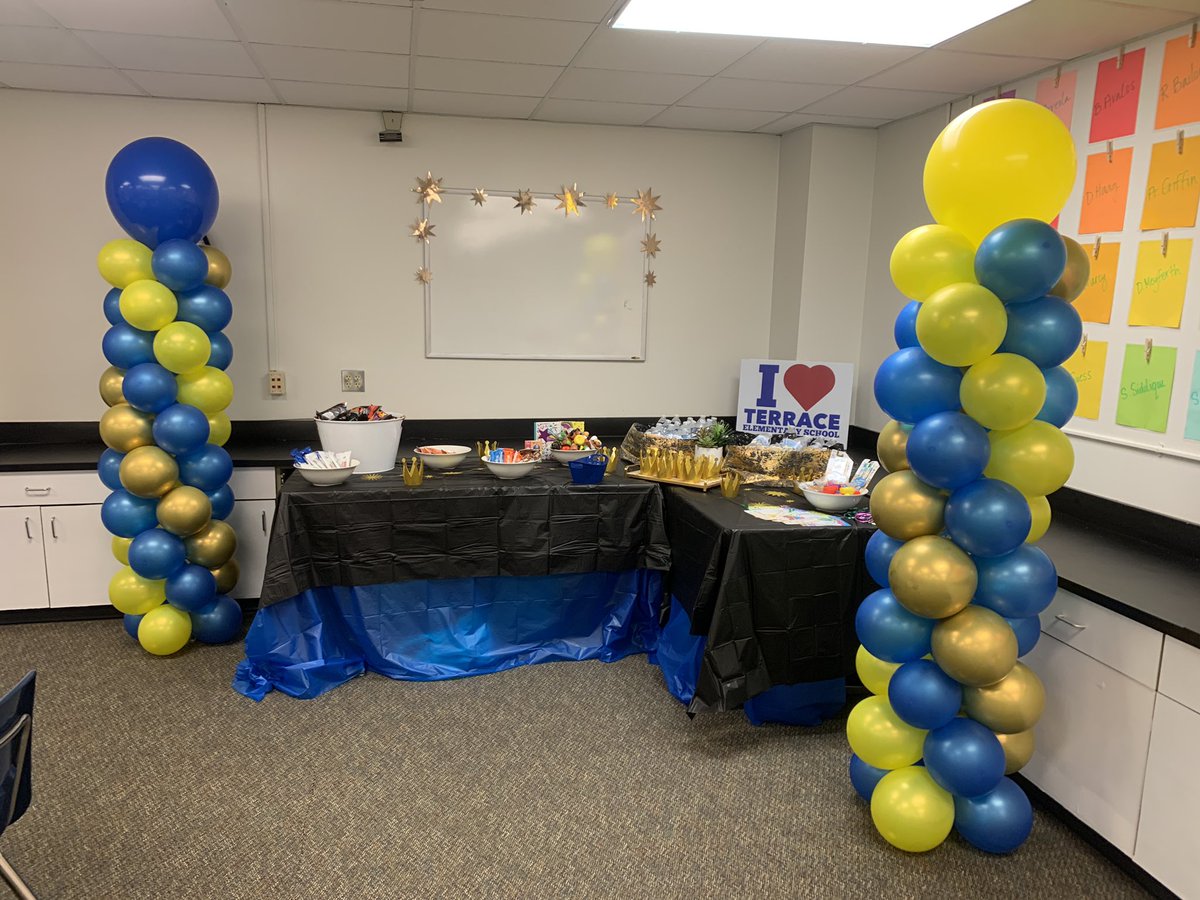 dolanreads's tweet photo. Wow! We are looking good at 50! We are excited to start the new school year and our 50th Anniversary of @TerraceElem! Check out this room of amazing educators! Thank you to all the school and PTA volunteers who made our updated MPR beautiful! @SBISD https://t.co/Gz2Dn0fnlG