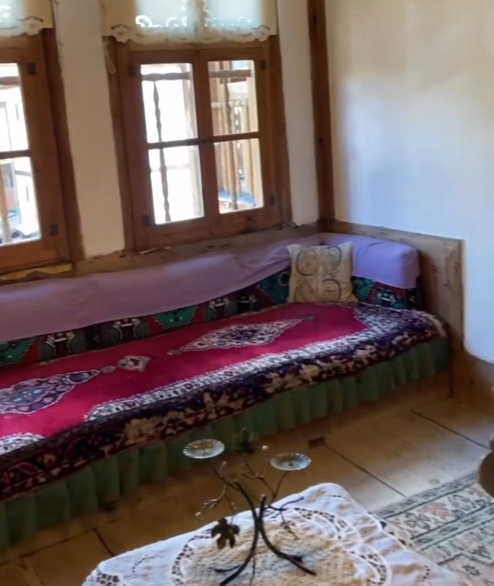 Sadelik
Zarifliğin Anahtarıdır...
#cocoChanel