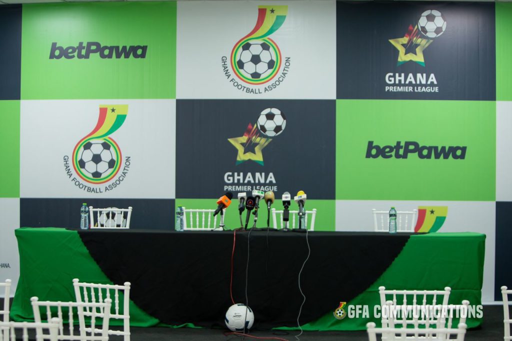 CarlosGGMU's tweet photo. Ghana Premier League gets new sponsorship from betpawa:
✅️ Headliner
✅️ $6 million
✅️ 3 years
✅️ Until 2025/26
source has told Captain
#betPawaGPL ##captainupdates https://t.co/2DqVrioKPa