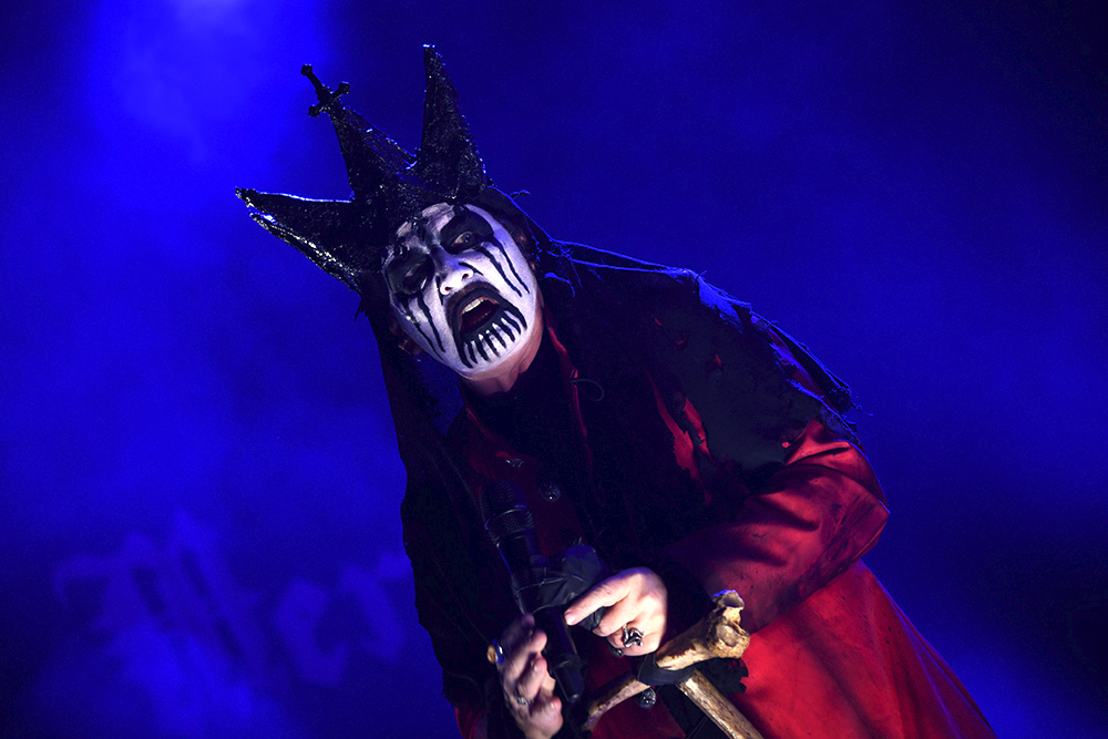markosyrjala's tweet photo. Check out our photos and review of this year's edition of Copenhell -festival in Denmark. @MetalRulesZine 

#IronMaiden #metallica #KISS #Korn #JudasPriest #Down #Destruction #Benediction #AgnosticFront #UglyKidJoe #MercyfulFate #copenhell2022 #heavymetal 
https://t.co/XJMqlBFOLy https://t.co/Kxgh75Iz8m