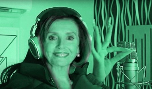 Las noticias: "Nancy Pelosi visita Taiwán". 
Mi mente: