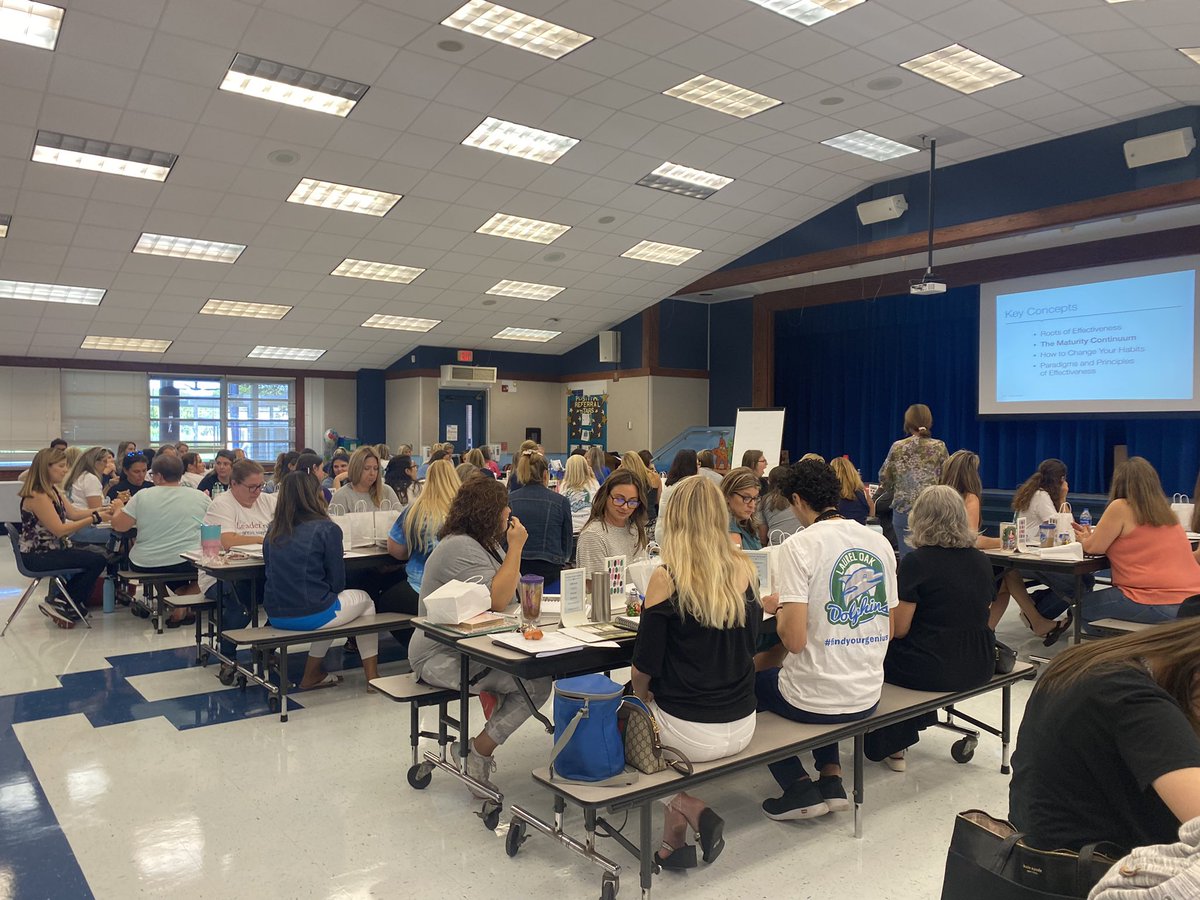 DrJScrant's tweet photo. Leader in Me, The 7 Habits training at LOE today! Welcome back staff ❤️ @LaurelOakElem @collierschools @TheLeaderinMe https://t.co/6zSHlFcgCt