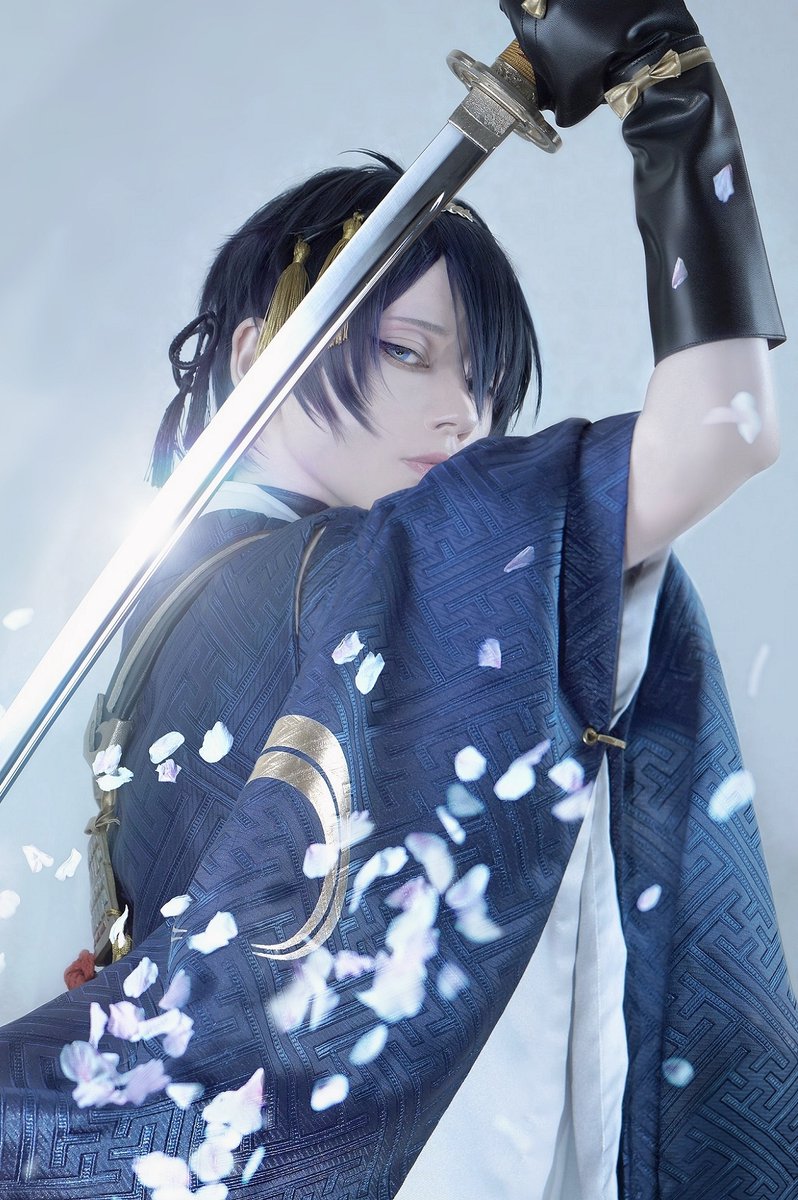Amazon.co.jp: [YAYANA]刀剣乱舞 三日月近宗 和服 戦闘服