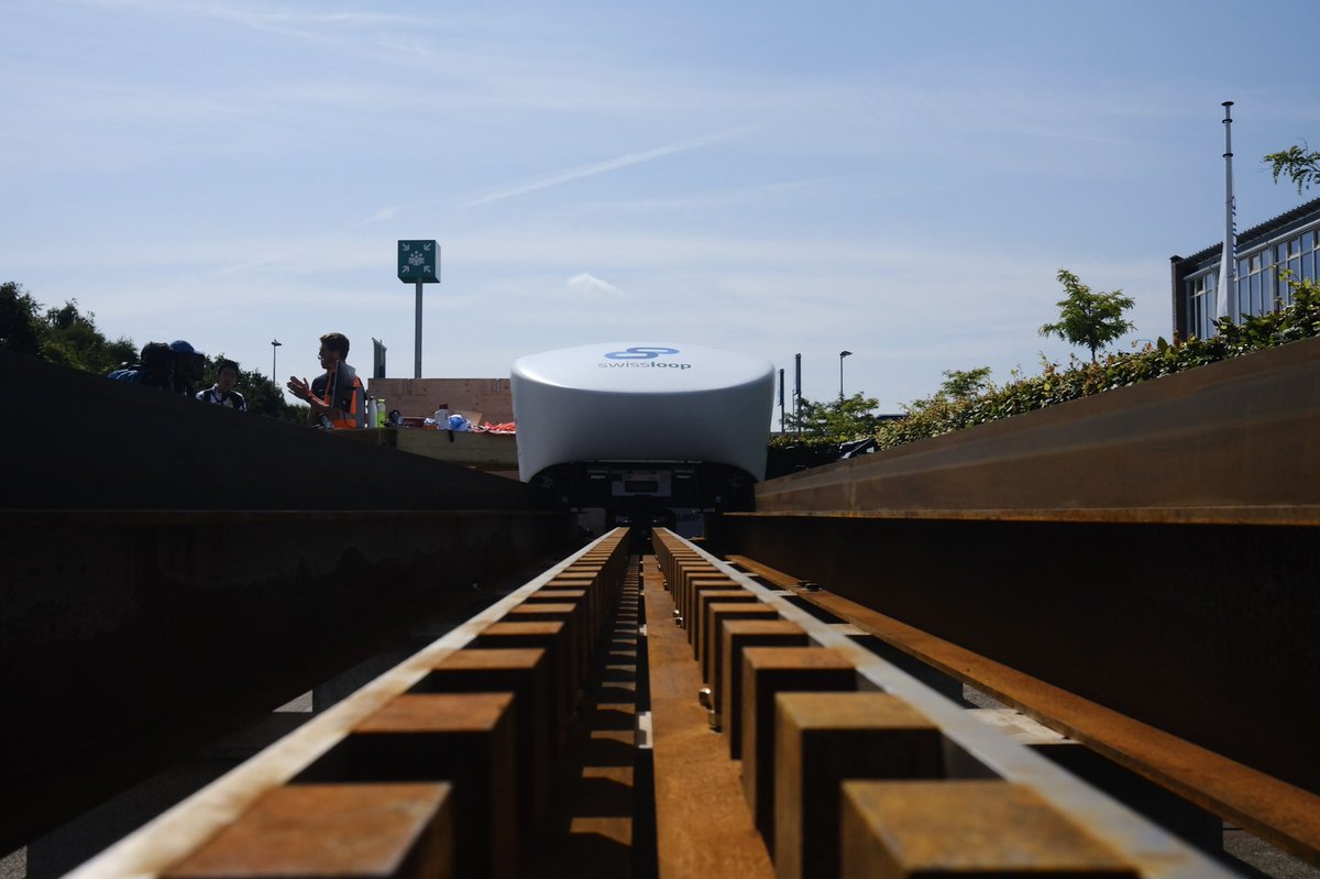 Swissloop tweet media