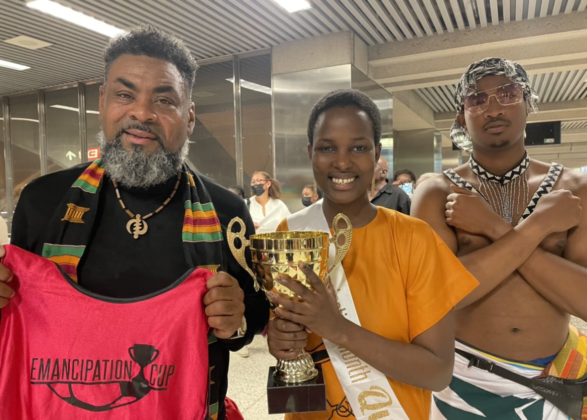 Jameazuberi's tweet image. Emancipation Day 2022 @FreedomTrainTOR @6ixmayor @JaniceGairey @ADFRNTBooklist @Blackhurst 9th annual train ride @TTCnotices #Union subway to #Sheppard Ave West @JeanAugustine07 conductor on board