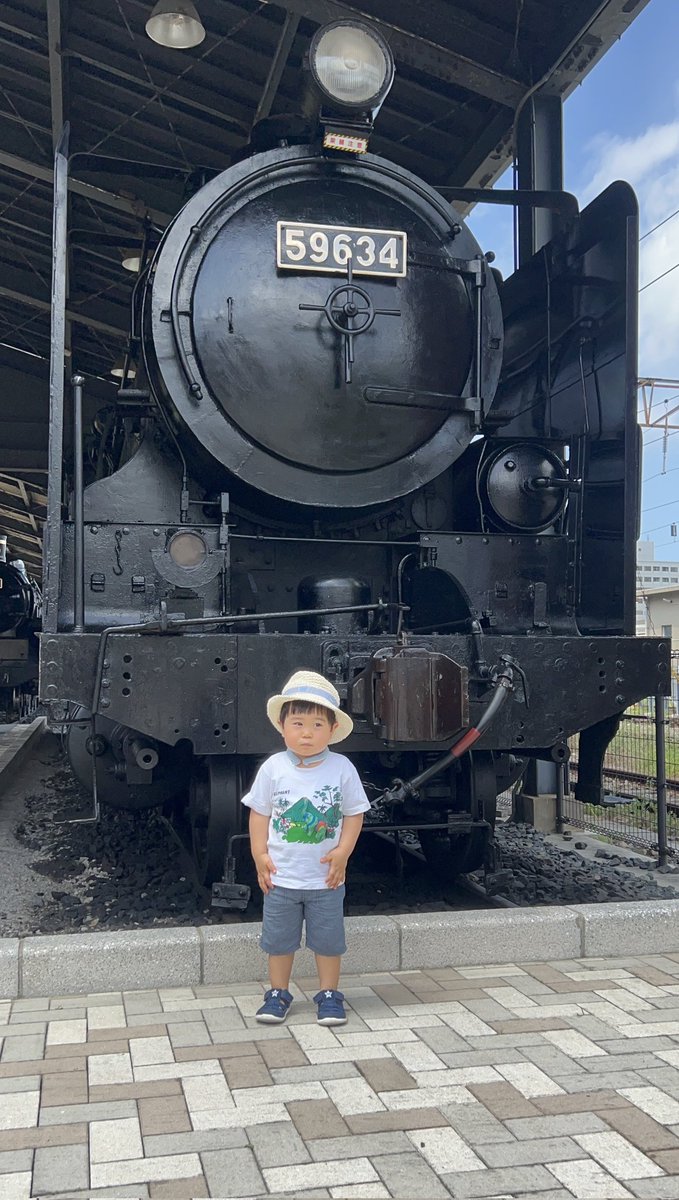 daigoaraki's tweet photo. 今日は #門司 で #電車 を満喫🚂✨

#男の子
#2歳 
#2歳2ヶ月 https://t.co/PfMfD2OU5P